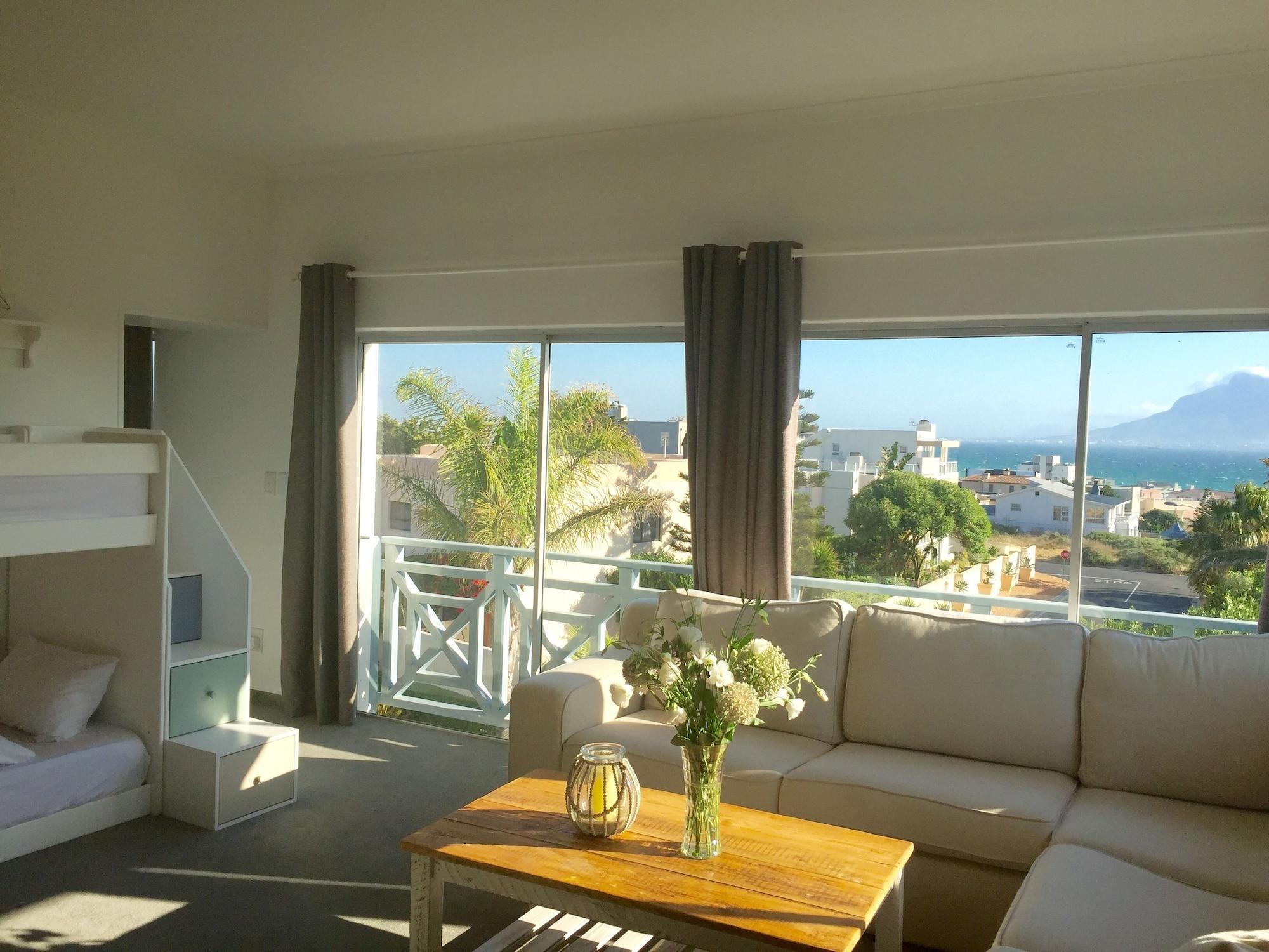 5 Options Guest House Bloubergstrand Exteriér fotografie