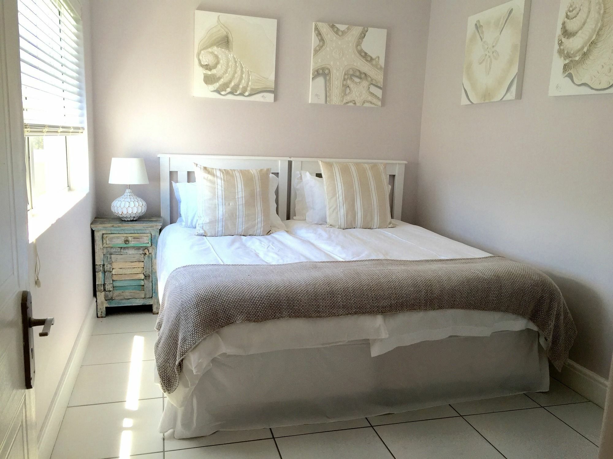 5 Options Guest House Bloubergstrand Exteriér fotografie
